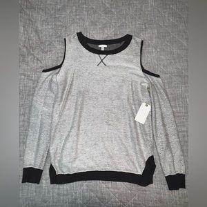 Leith cold shoulder sweater NWT